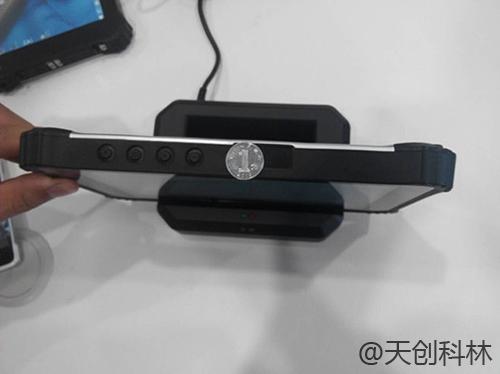 工业三防平板
